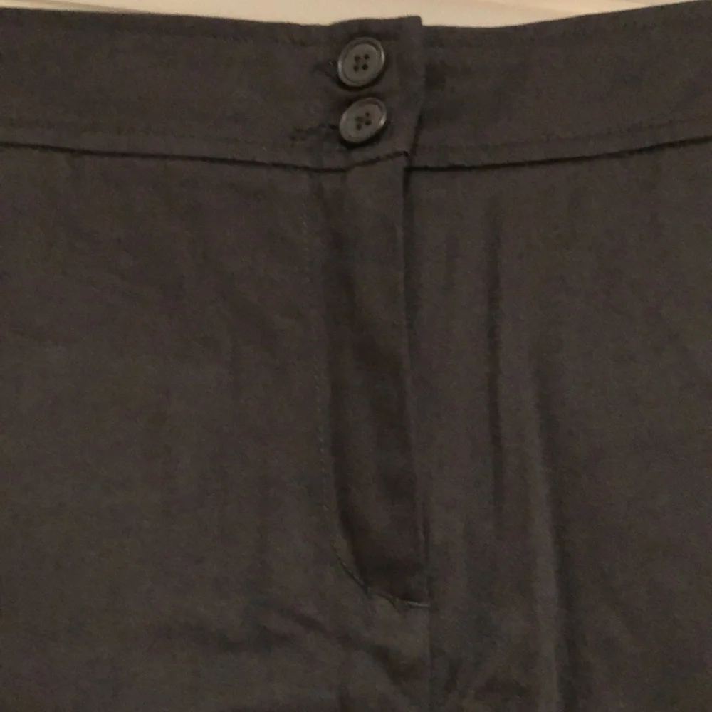 Sag Harbor Black Shorts - Picture 3 of 14